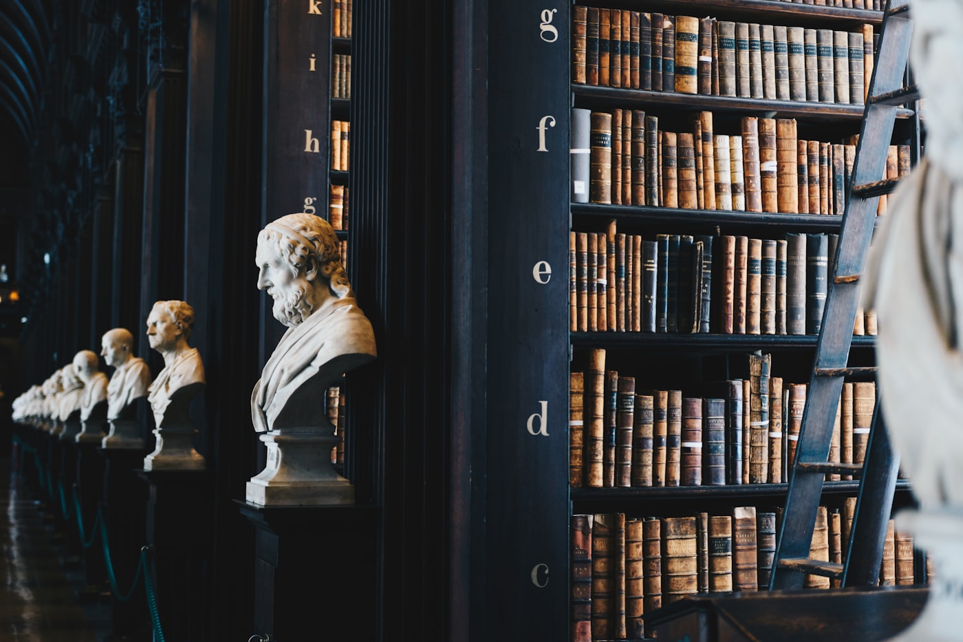 Legal & Accounting — Ledger: Comprehensive Legal & Accounting Solutions
